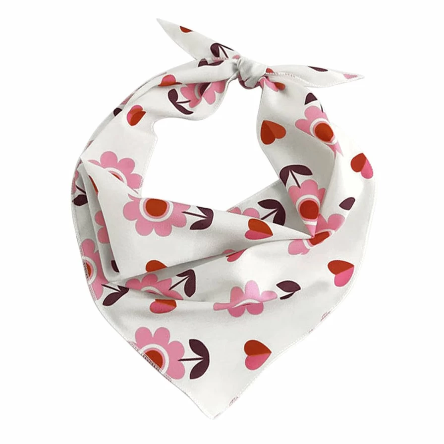 Women's Floral Print Triangle Scarf - Lightweight Spring Neckerchief for Ladies Fashion Accessories