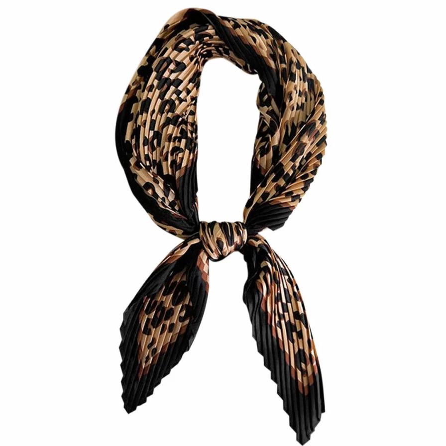 Leopard Print Pleated Scarf for Women - Fashionable Rhombus Design Neckwear
