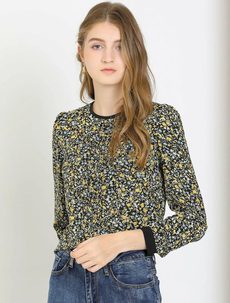 Vintage Floral Print Women's Blouse with Puff Sleeves and Button-Down Back in Contrast Colors